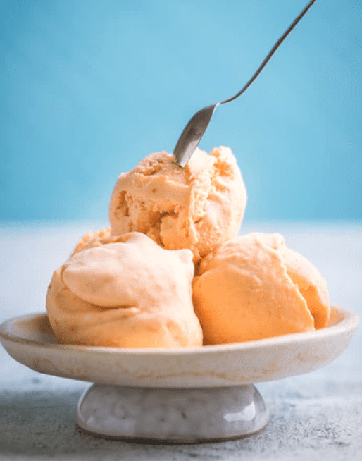 EASY HOMEMADE ICE CREAM RECIPES